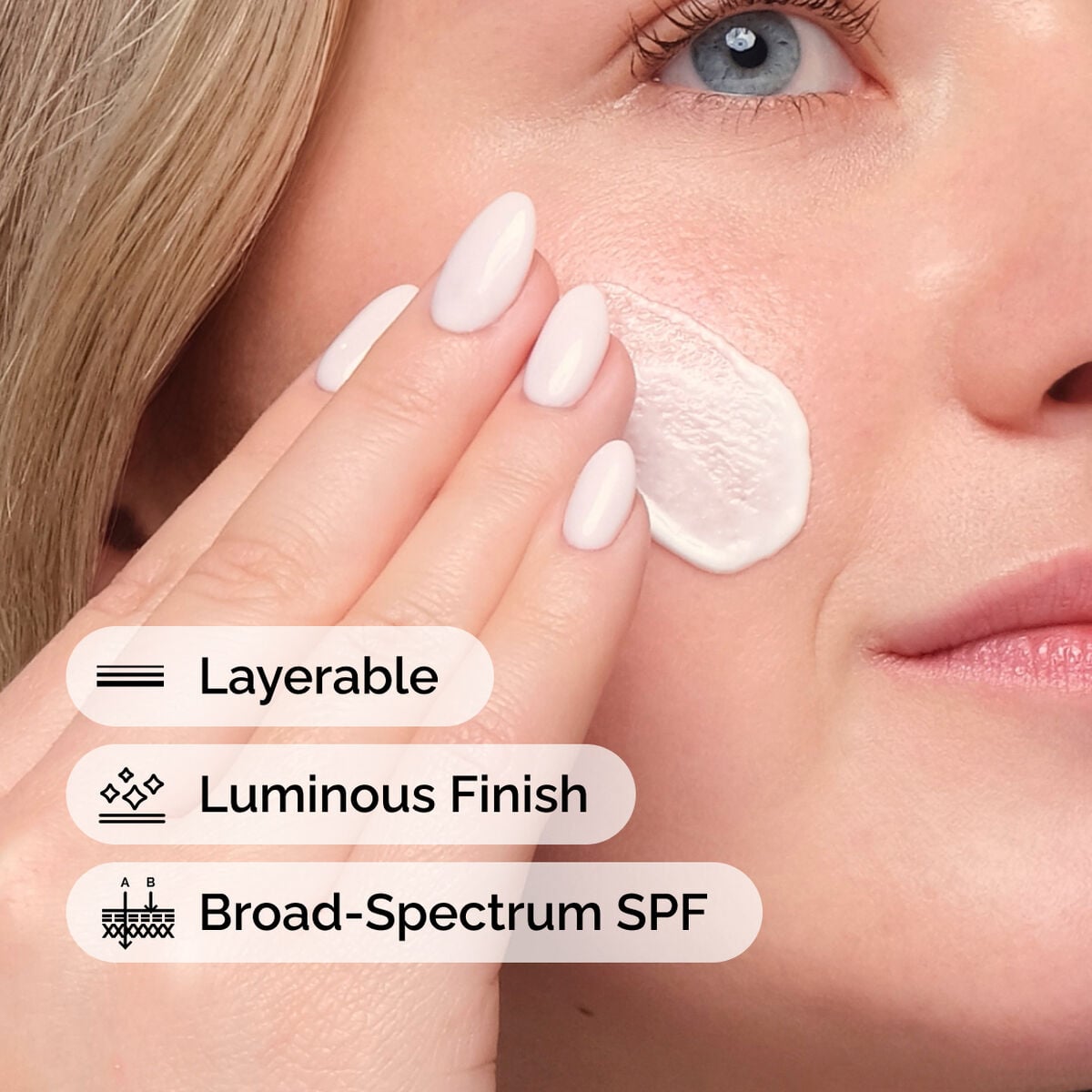 uv-filters-spf-45-serum-w4 uv-filters-spf-45-serum-model-application-with-benefits.jpg